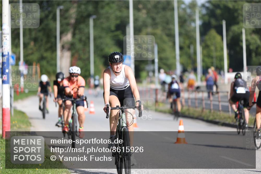 17.08.2025 - KN Förde Triathlon 2025 Yannick Fuchs http://msf.ph/oto/8615926 17.08.2025 09:33:17 Radfahren 118, 128, 190, 200, 230, 235, 127, 145, 146, 148, 151, 194, 215 meine-sportfotos.de