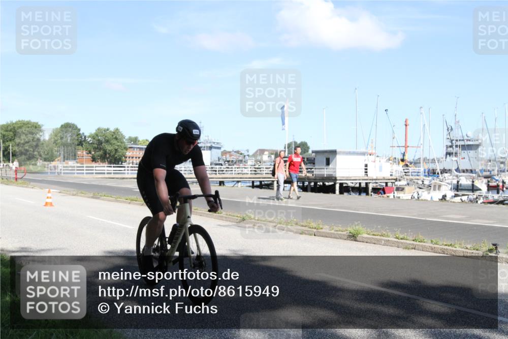 17.08.2025 - KN Förde Triathlon 2025 Yannick Fuchs http://msf.ph/oto/8615949 17.08.2025 11:30:59 Radfahren 270, 324, 604 meine-sportfotos.de