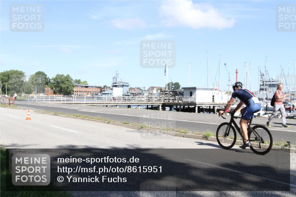17.08.2025 - KN Förde Triathlon 2025 Yannick Fuchs http://msf.ph/oto/8615951 17.08.2025 11:31:06 Radfahren 270, 302, 312, 325, 334, 607 meine-sportfotos.de