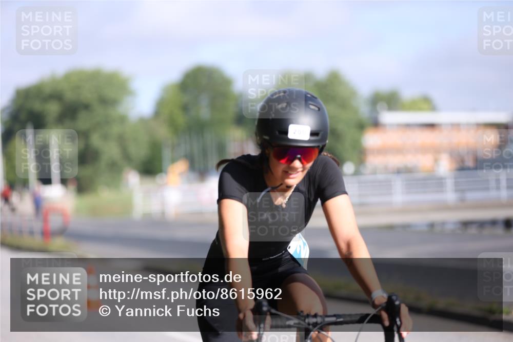 17.08.2025 - KN Förde Triathlon 2025 Yannick Fuchs http://msf.ph/oto/8615962 17.08.2025 09:33:21 Radfahren 118, 128, 190, 200, 230, 235, 146, 151, 230 meine-sportfotos.de