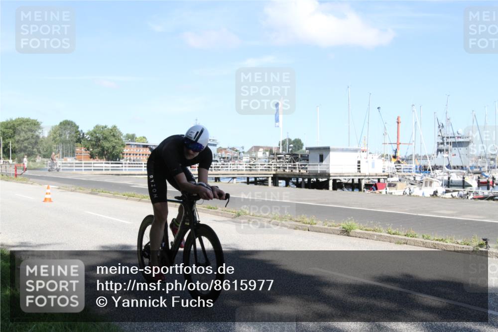 17.08.2025 - KN Förde Triathlon 2025 Yannick Fuchs http://msf.ph/oto/8615977 17.08.2025 11:31:17 Radfahren 267, 275, 287, 302, 631 meine-sportfotos.de