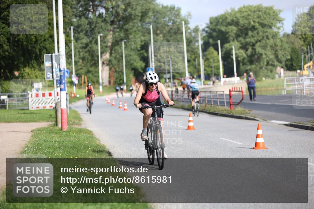 17.08.2025 - KN Förde Triathlon 2025 Yannick Fuchs http://msf.ph/oto/8615981 17.08.2025 09:33:30 Radfahren 120, 231, 237, 118, 128, 190 meine-sportfotos.de