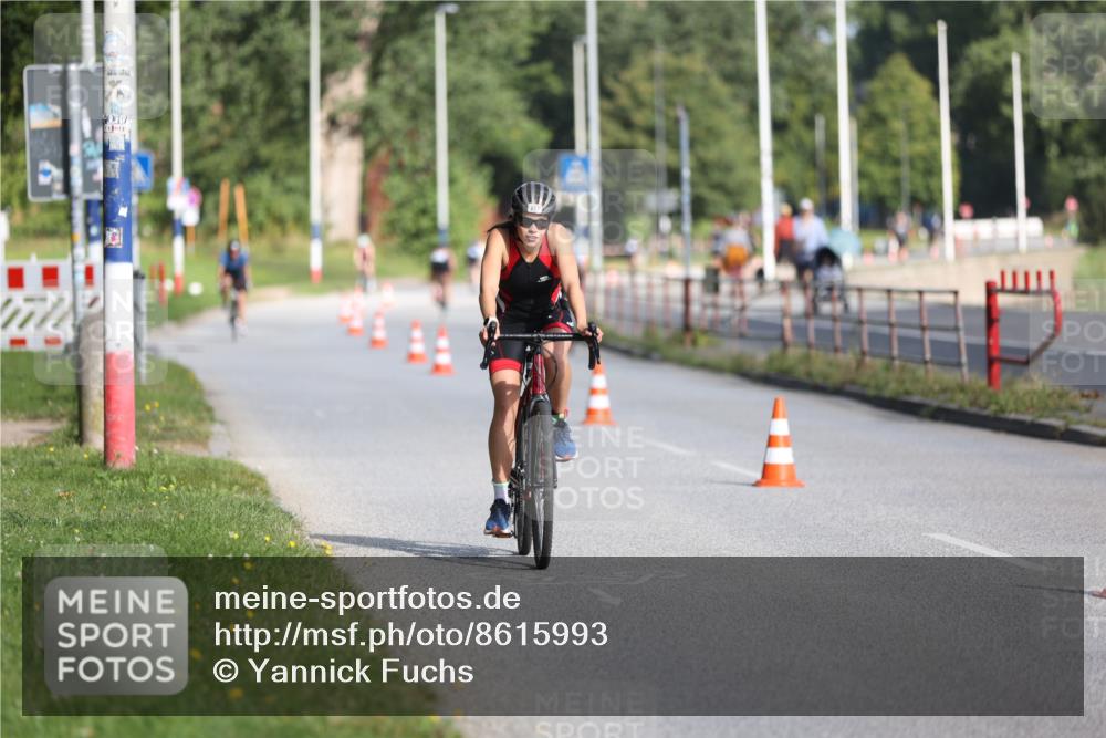 17.08.2025 - KN Förde Triathlon 2025 Yannick Fuchs http://msf.ph/oto/8615993 17.08.2025 09:33:34 Radfahren 120, 150, 231, 234, 237, 120 meine-sportfotos.de