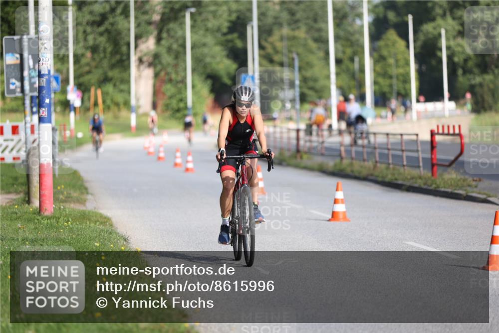 17.08.2025 - KN Förde Triathlon 2025 Yannick Fuchs http://msf.ph/oto/8615996 17.08.2025 09:33:34 Radfahren 120, 150, 231, 234, 237, 120 meine-sportfotos.de