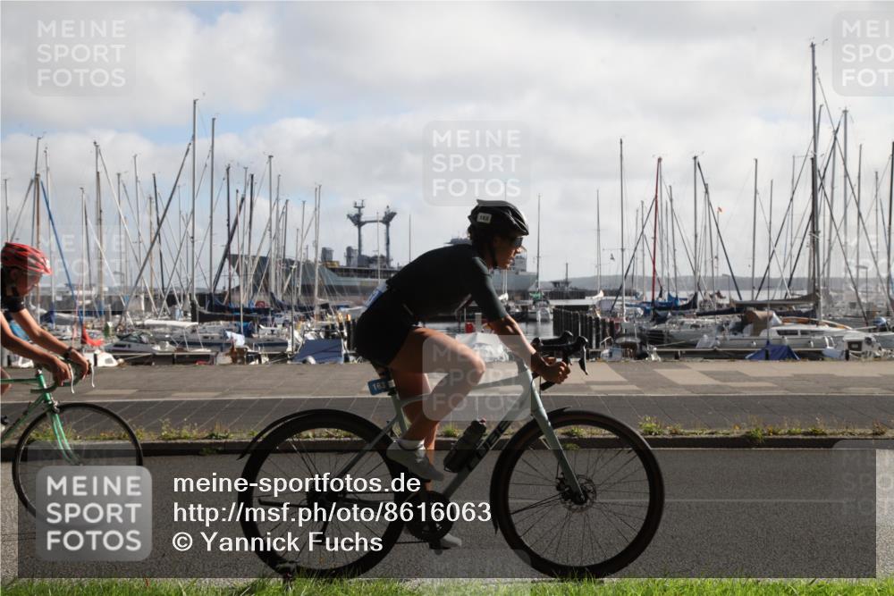 17.08.2025 - KN Förde Triathlon 2025 Yannick Fuchs http://msf.ph/oto/8616063 17.08.2025 09:30:24 Radfahren 119, 163, 195, 201 meine-sportfotos.de