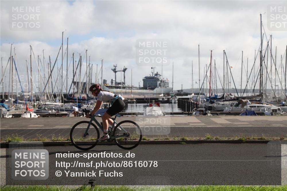 17.08.2025 - KN Förde Triathlon 2025 Yannick Fuchs http://msf.ph/oto/8616078 17.08.2025 09:30:43 Radfahren 224, 242 meine-sportfotos.de