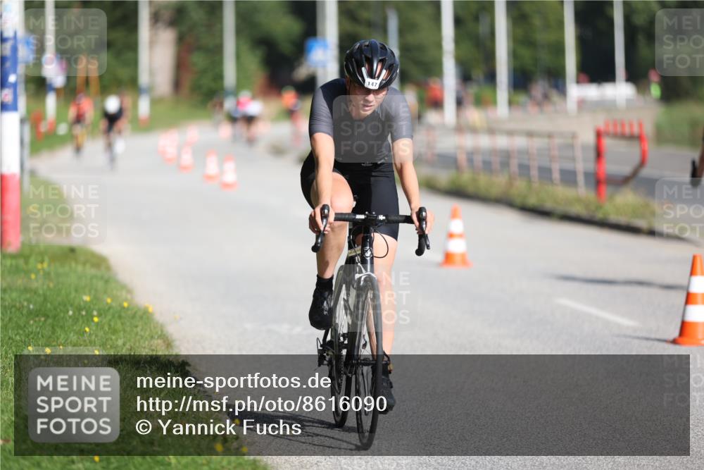 17.08.2025 - KN Förde Triathlon 2025 Yannick Fuchs http://msf.ph/oto/8616090 17.08.2025 09:34:08 Radfahren 139, 147, 162, 168, 225, 143 meine-sportfotos.de