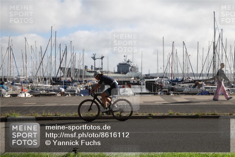 17.08.2025 - KN Förde Triathlon 2025 Yannick Fuchs http://msf.ph/oto/8616112 17.08.2025 09:31:02 Radfahren 102, 107, 111, 208, 212, 223 meine-sportfotos.de