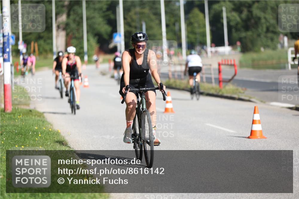 17.08.2025 - KN Förde Triathlon 2025 Yannick Fuchs http://msf.ph/oto/8616142 17.08.2025 09:34:22 Radfahren 130, 138, 213, 243, 246, 139, 162, 168, 225 meine-sportfotos.de