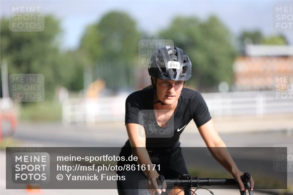 17.08.2025 - KN Förde Triathlon 2025 Yannick Fuchs http://msf.ph/oto/8616171 17.08.2025 09:34:27 Radfahren 130, 138, 243, 246, 253, 130, 213 meine-sportfotos.de
