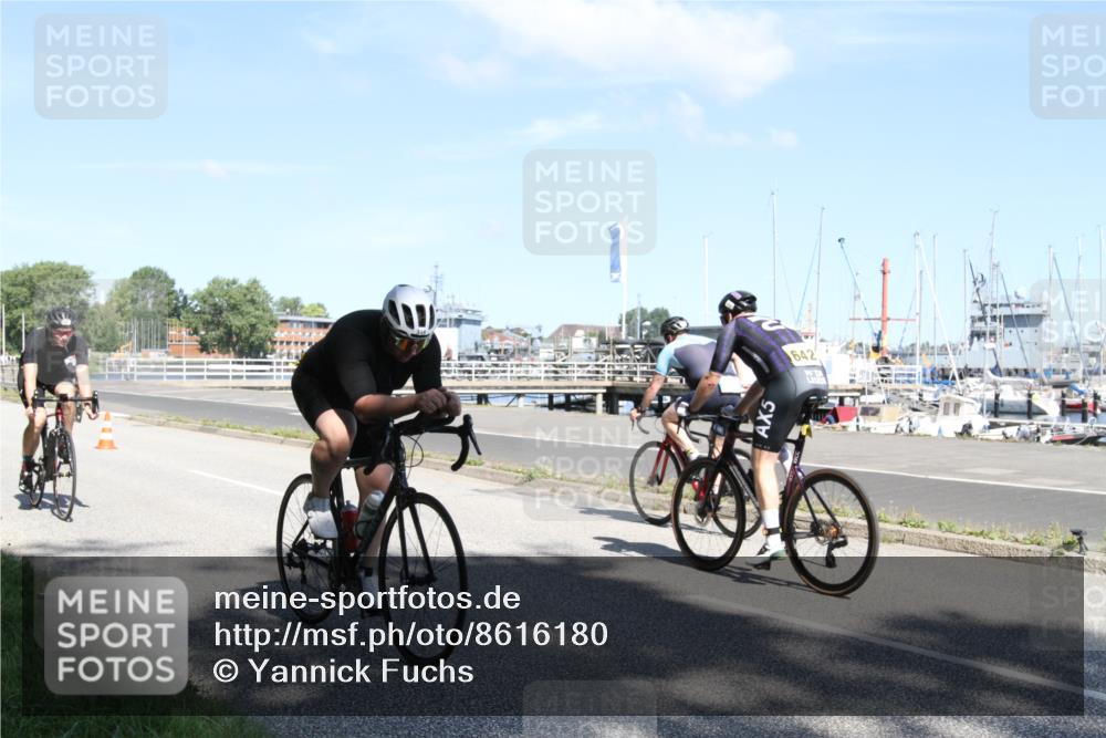 17.08.2025 - KN Förde Triathlon 2025 Yannick Fuchs http://msf.ph/oto/8616180 17.08.2025 11:33:31 Radfahren 280, 284, 296, 311, 327, 329, 339, 341, 350, 601, 642 meine-sportfotos.de