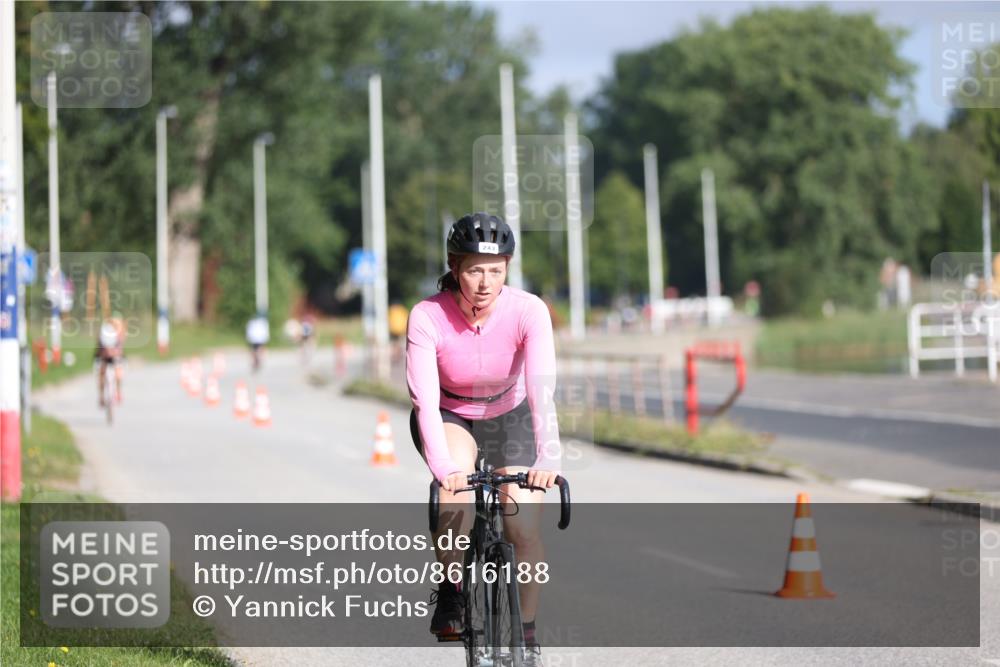 17.08.2025 - KN Förde Triathlon 2025 Yannick Fuchs http://msf.ph/oto/8616188 17.08.2025 09:34:32 Radfahren 105, 138, 152, 243, 252, 253, 130, 138, 213, 246 meine-sportfotos.de
