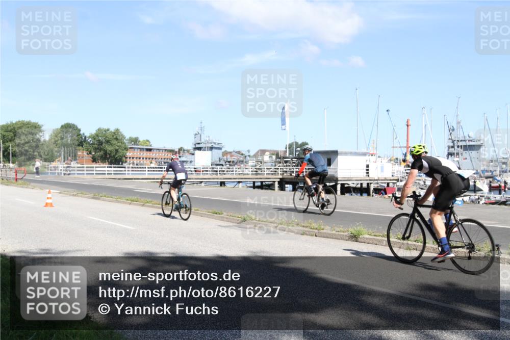 17.08.2025 - KN Förde Triathlon 2025 Yannick Fuchs http://msf.ph/oto/8616227 17.08.2025 11:33:49 Radfahren 281, 293, 306, 343, 356, 370, 389, 613, 638 meine-sportfotos.de