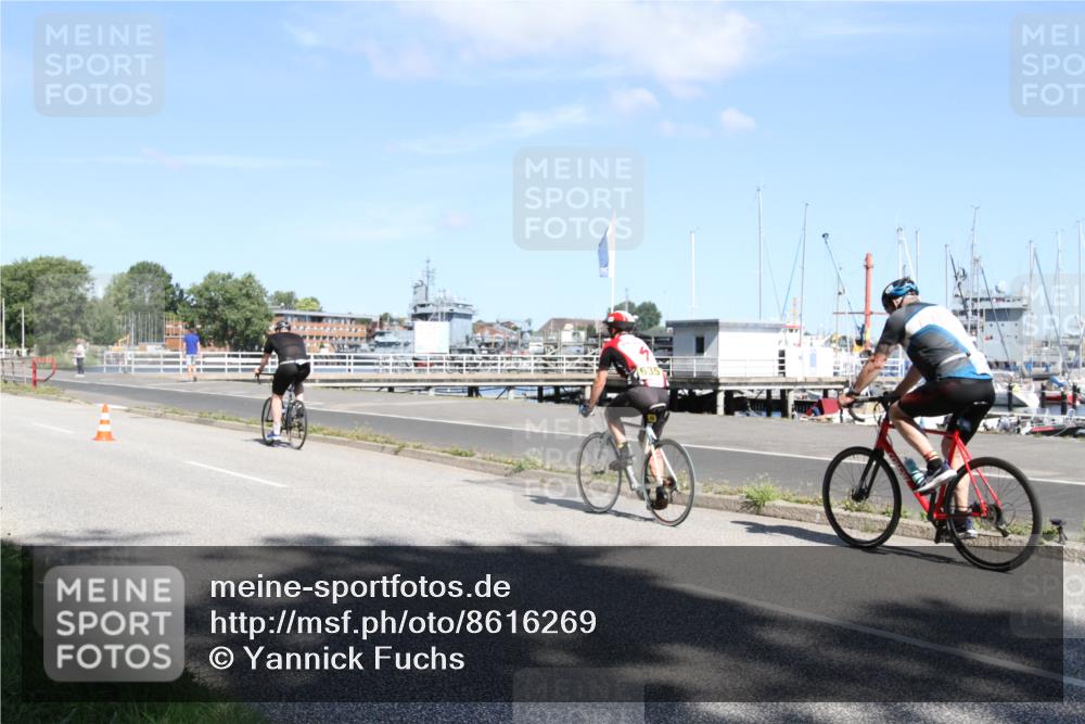 17.08.2025 - KN Förde Triathlon 2025 Yannick Fuchs http://msf.ph/oto/8616269 17.08.2025 11:34:22 Radfahren 263, 291, 326, 367, 635, 639 meine-sportfotos.de