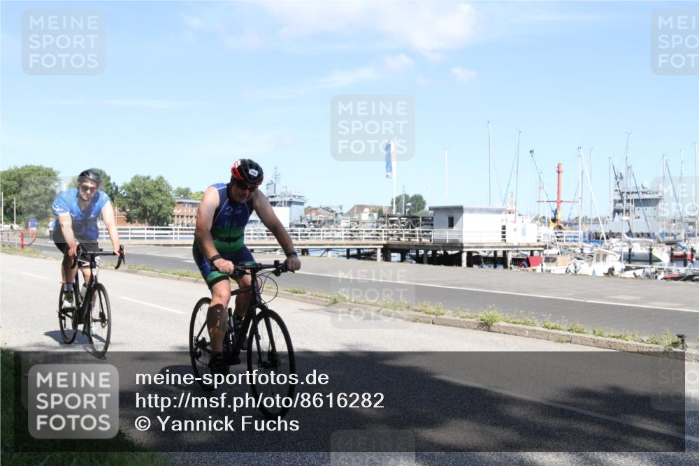 17.08.2025 - KN Förde Triathlon 2025 Yannick Fuchs http://msf.ph/oto/8616282 17.08.2025 11:34:41 Radfahren 300, 309, 348, 360, 365, 616, 632 meine-sportfotos.de