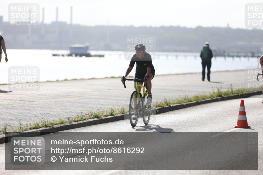 17.08.2025 - KN Förde Triathlon 2025 Yannick Fuchs http://msf.ph/oto/8616292 17.08.2025 09:35:09 Radfahren 101, 144, 128, 146, 151 meine-sportfotos.de