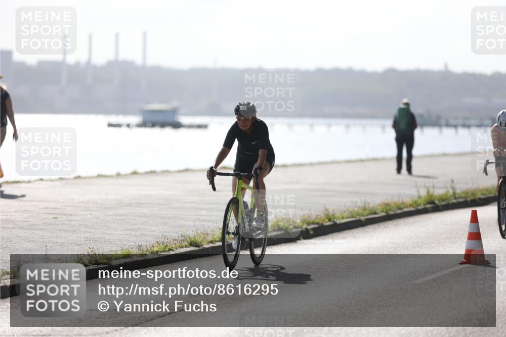 17.08.2025 - KN Förde Triathlon 2025 Yannick Fuchs http://msf.ph/oto/8616295 17.08.2025 09:35:09 Radfahren 101, 144, 128, 146, 151 meine-sportfotos.de
