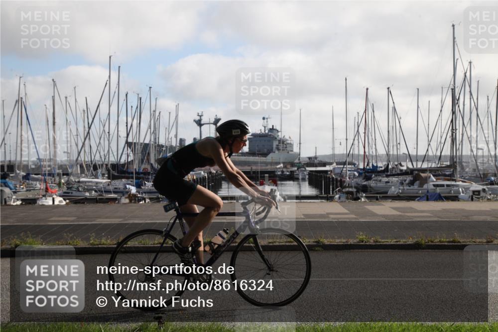 17.08.2025 - KN Förde Triathlon 2025 Yannick Fuchs http://msf.ph/oto/8616324 17.08.2025 09:32:56 Radfahren 102, 104, 111, 126, 133, 152, 197, 198, 208, 212, 216, 218 meine-sportfotos.de