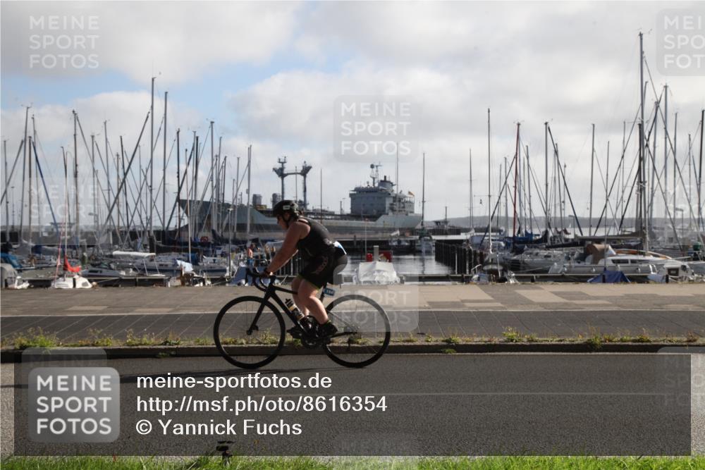 17.08.2025 - KN Förde Triathlon 2025 Yannick Fuchs http://msf.ph/oto/8616354 17.08.2025 09:33:12 Radfahren 127, 145, 146, 148, 151, 194, 215 meine-sportfotos.de