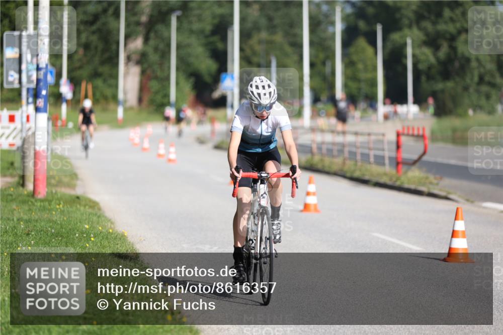 17.08.2025 - KN Förde Triathlon 2025 Yannick Fuchs http://msf.ph/oto/8616357 17.08.2025 09:35:26 Radfahren 115, 118, 150, 248, 251, 164, 194 meine-sportfotos.de