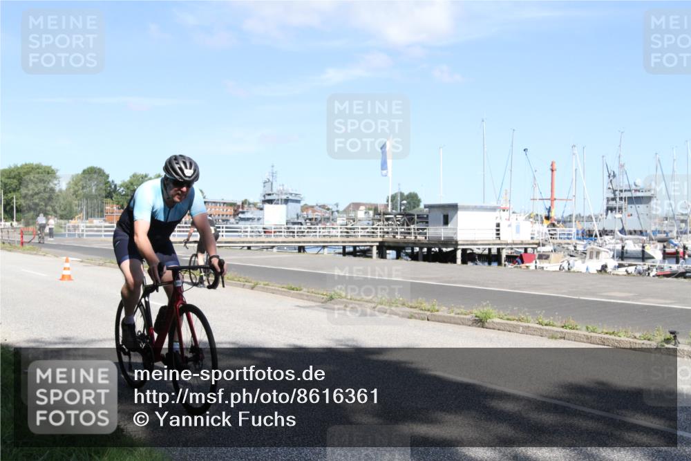 17.08.2025 - KN Förde Triathlon 2025 Yannick Fuchs http://msf.ph/oto/8616361 17.08.2025 11:35:14 Radfahren 329, 345, 350, 610, 617 meine-sportfotos.de