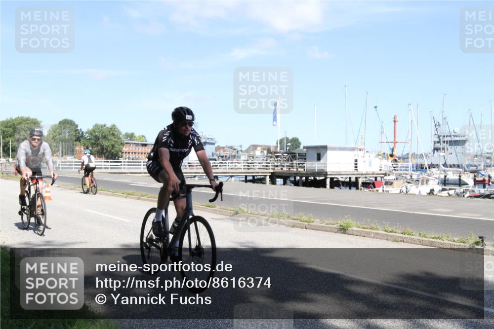 17.08.2025 - KN Förde Triathlon 2025 Yannick Fuchs http://msf.ph/oto/8616374 17.08.2025 11:35:19 Radfahren 329, 345, 350, 371, 374, 610, 613, 617, 638 meine-sportfotos.de