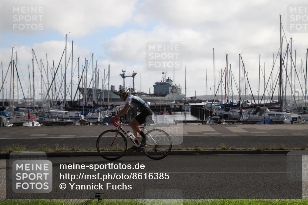 17.08.2025 - KN Förde Triathlon 2025 Yannick Fuchs http://msf.ph/oto/8616385 17.08.2025 09:33:24 Radfahren 118, 128, 190, 200, 230, 235 meine-sportfotos.de