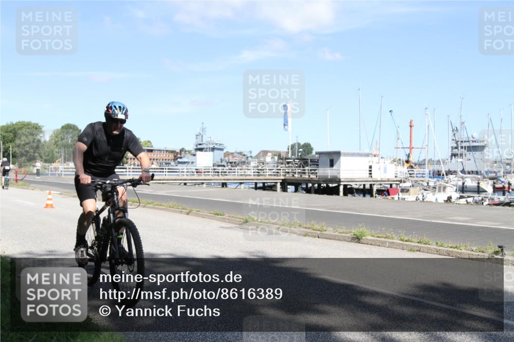 17.08.2025 - KN Förde Triathlon 2025 Yannick Fuchs http://msf.ph/oto/8616389 17.08.2025 11:35:23 Radfahren 329, 345, 350, 371, 374, 601, 610, 613, 638 meine-sportfotos.de