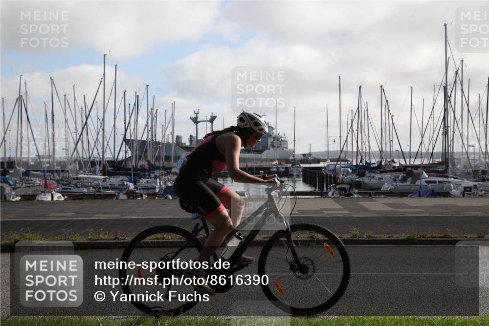 17.08.2025 - KN Förde Triathlon 2025 Yannick Fuchs http://msf.ph/oto/8616390 17.08.2025 09:33:31 Radfahren 118, 120 meine-sportfotos.de