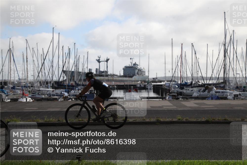 17.08.2025 - KN Förde Triathlon 2025 Yannick Fuchs http://msf.ph/oto/8616398 17.08.2025 09:33:41 Radfahren 150, 231, 234, 237 meine-sportfotos.de