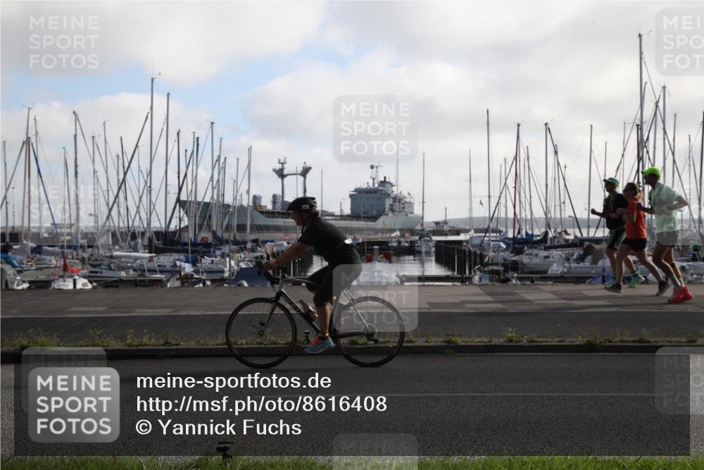 17.08.2025 - KN Förde Triathlon 2025 Yannick Fuchs http://msf.ph/oto/8616408 17.08.2025 09:33:42 Radfahren 150, 231, 234, 237 meine-sportfotos.de