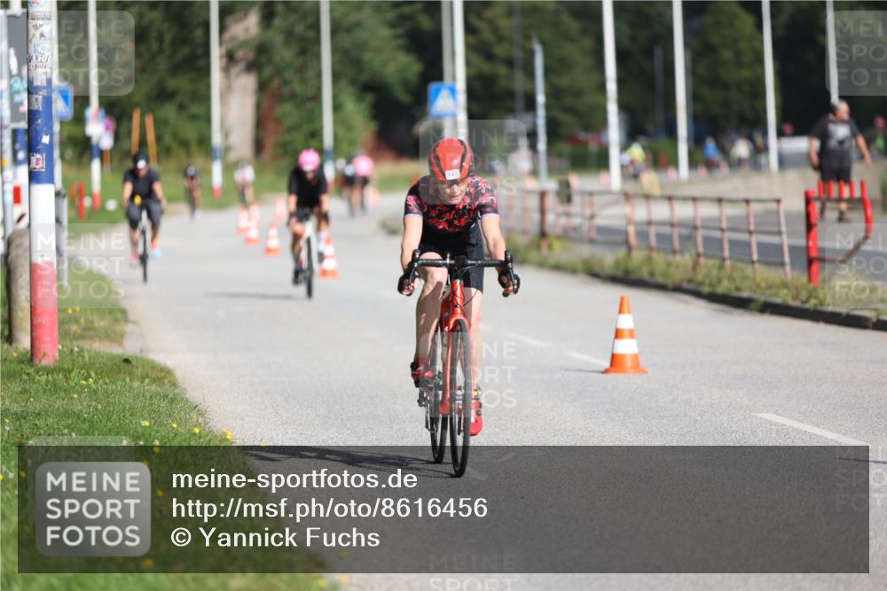 17.08.2025 - KN Förde Triathlon 2025 Yannick Fuchs http://msf.ph/oto/8616456 17.08.2025 09:35:53 Radfahren 116, 143, 159, 168, 180, 249, 253, 135, 140, 142, 231 meine-sportfotos.de