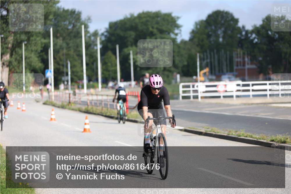 17.08.2025 - KN Förde Triathlon 2025 Yannick Fuchs http://msf.ph/oto/8616476 17.08.2025 09:35:56 Radfahren 116, 143, 159, 168, 253, 140, 143, 180, 231, 249 meine-sportfotos.de