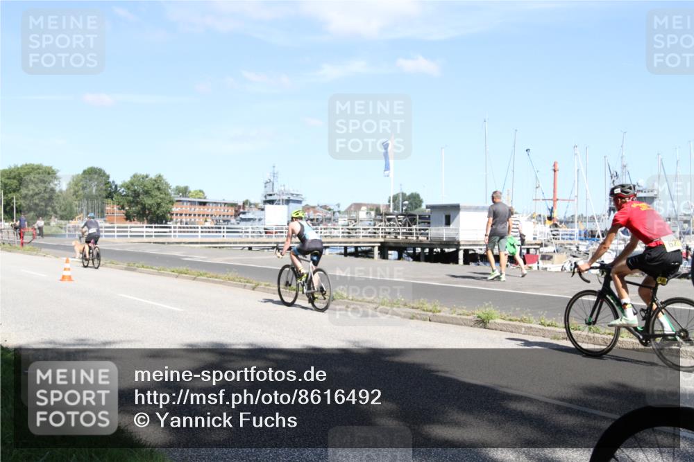 17.08.2025 - KN Förde Triathlon 2025 Yannick Fuchs http://msf.ph/oto/8616492 17.08.2025 11:36:32 Radfahren 285, 295, 297, 303, 351, 354, 618, 621, 622, 643 meine-sportfotos.de