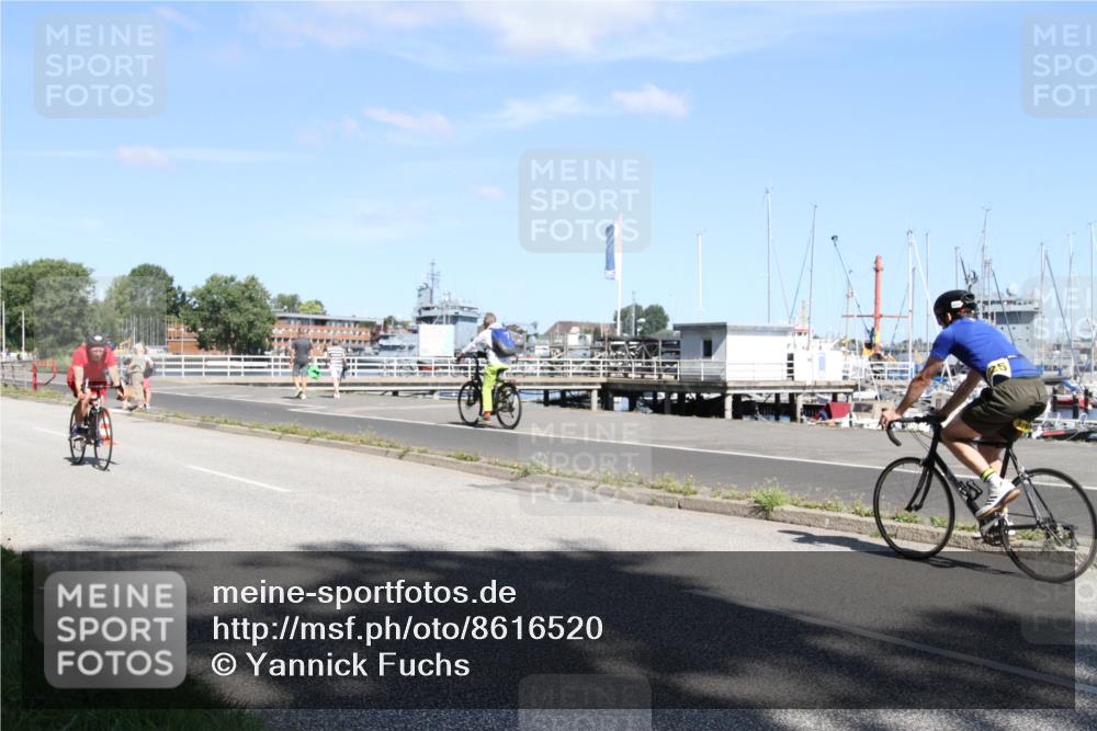 17.08.2025 - KN Förde Triathlon 2025 Yannick Fuchs http://msf.ph/oto/8616520 17.08.2025 11:36:45 Radfahren 353, 372, 382, 619, 623, 625 meine-sportfotos.de