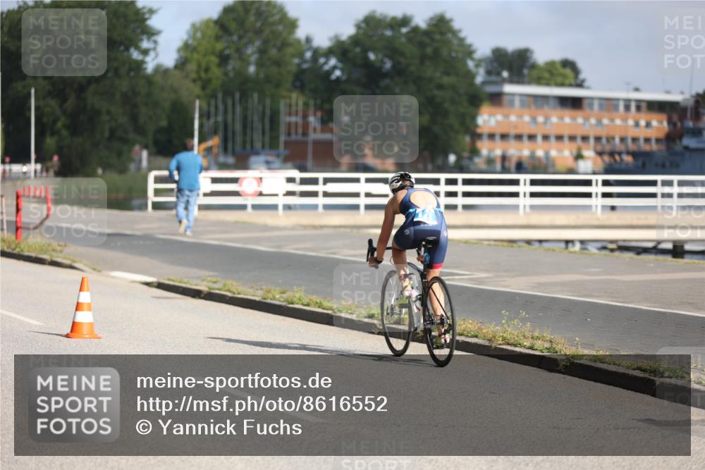 17.08.2025 - KN Förde Triathlon 2025 Yannick Fuchs http://msf.ph/oto/8616552 17.08.2025 09:36:19 Radfahren 177, 252, 121 meine-sportfotos.de