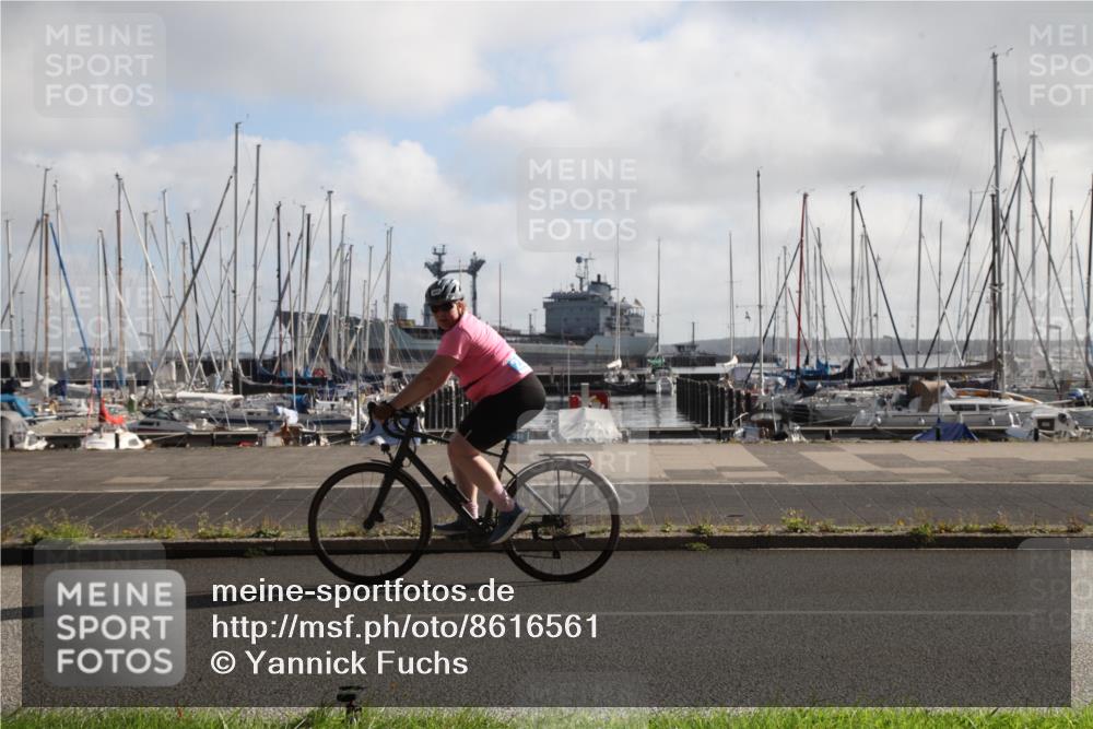 17.08.2025 - KN Förde Triathlon 2025 Yannick Fuchs http://msf.ph/oto/8616561 17.08.2025 09:35:36 Radfahren 115, 150, 248, 251 meine-sportfotos.de