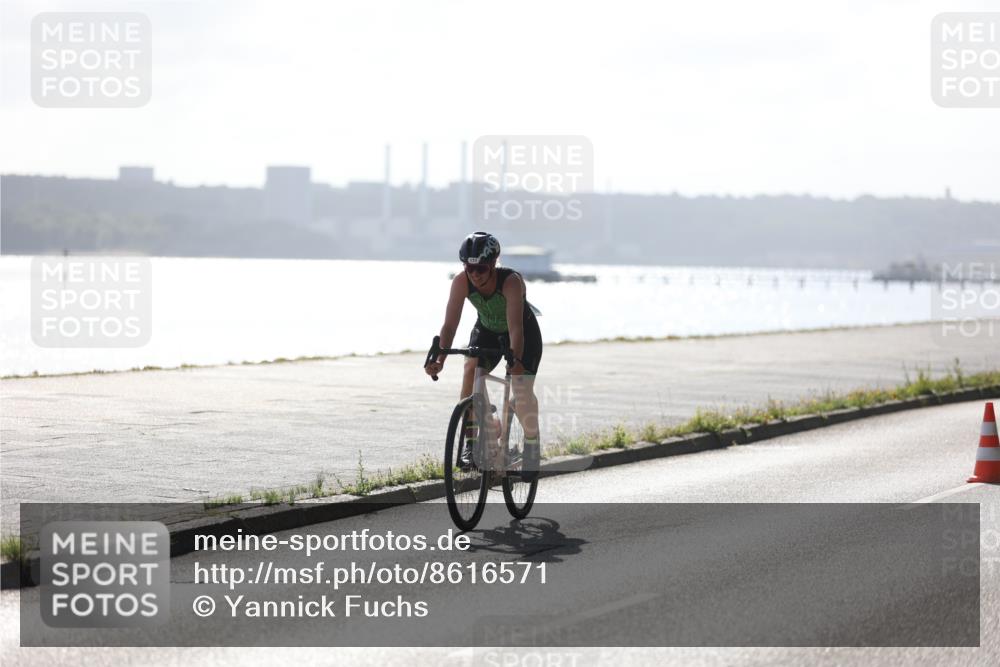 17.08.2025 - KN Förde Triathlon 2025 Yannick Fuchs http://msf.ph/oto/8616571 17.08.2025 09:36:26 Radfahren 177, 252 meine-sportfotos.de