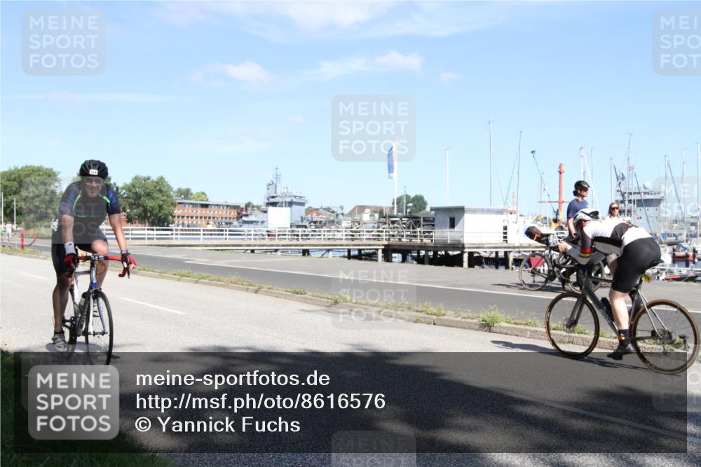 17.08.2025 - KN Förde Triathlon 2025 Yannick Fuchs http://msf.ph/oto/8616576 17.08.2025 11:37:22 Radfahren 310, 373, 609, 615, 629 meine-sportfotos.de