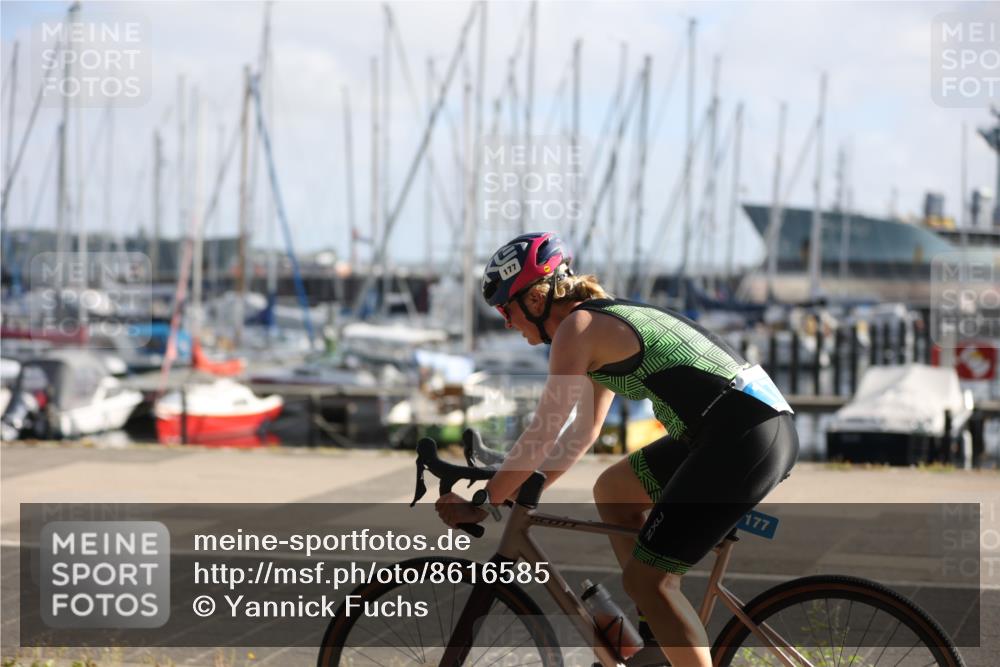 17.08.2025 - KN Förde Triathlon 2025 Yannick Fuchs http://msf.ph/oto/8616585 17.08.2025 09:36:29 Radfahren 166, 177 meine-sportfotos.de