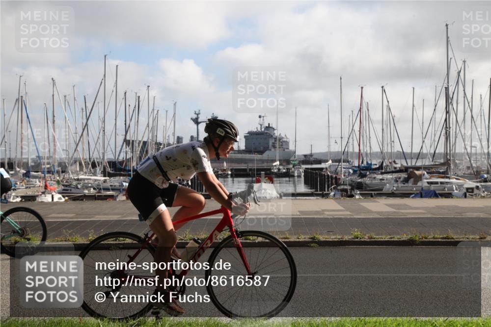 17.08.2025 - KN Förde Triathlon 2025 Yannick Fuchs http://msf.ph/oto/8616587 17.08.2025 09:35:52 Radfahren 116, 135, 140, 142, 143, 180, 231, 249 meine-sportfotos.de