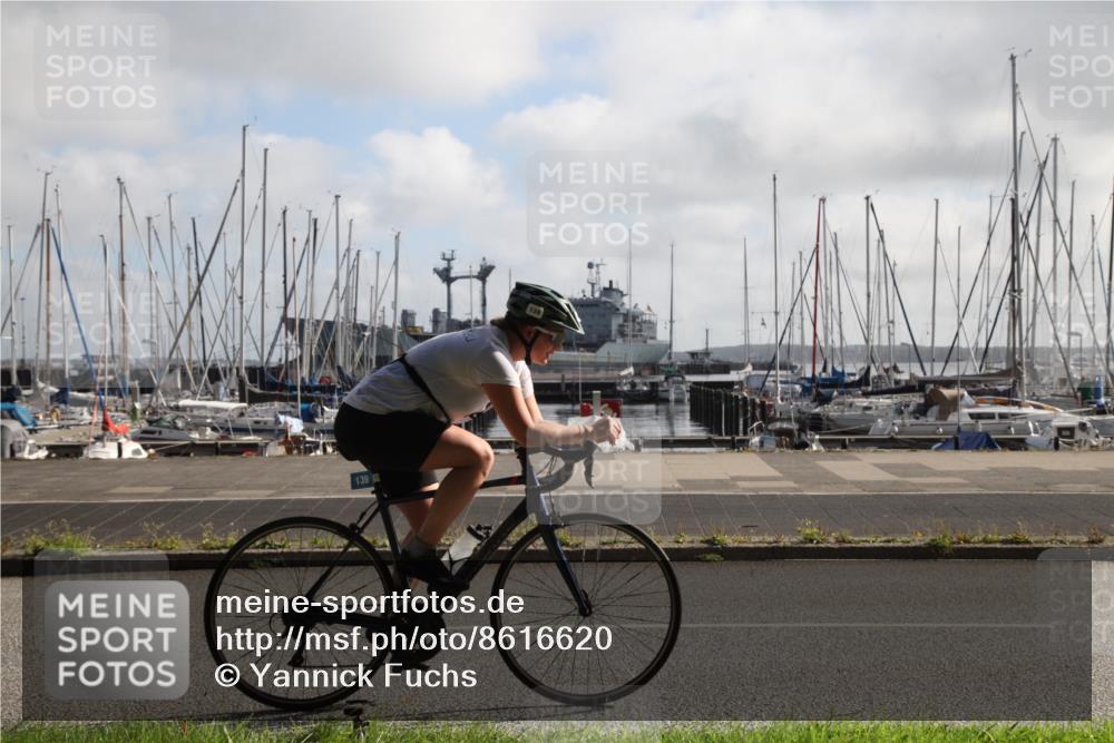 17.08.2025 - KN Förde Triathlon 2025 Yannick Fuchs http://msf.ph/oto/8616620 17.08.2025 09:36:07 Radfahren 105, 139, 159, 253 meine-sportfotos.de