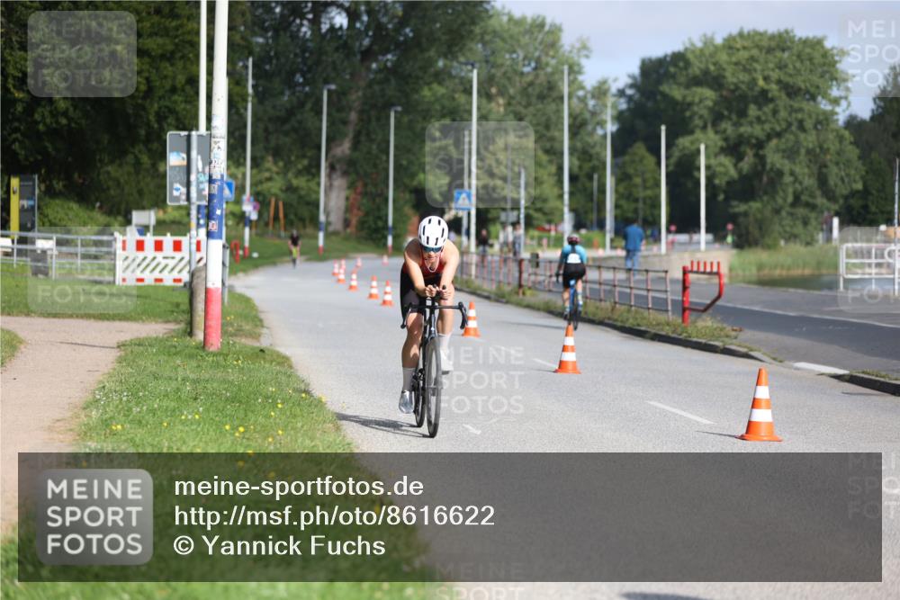 17.08.2025 - KN Förde Triathlon 2025 Yannick Fuchs http://msf.ph/oto/8616622 17.08.2025 09:36:48 Radfahren 101, 141 meine-sportfotos.de