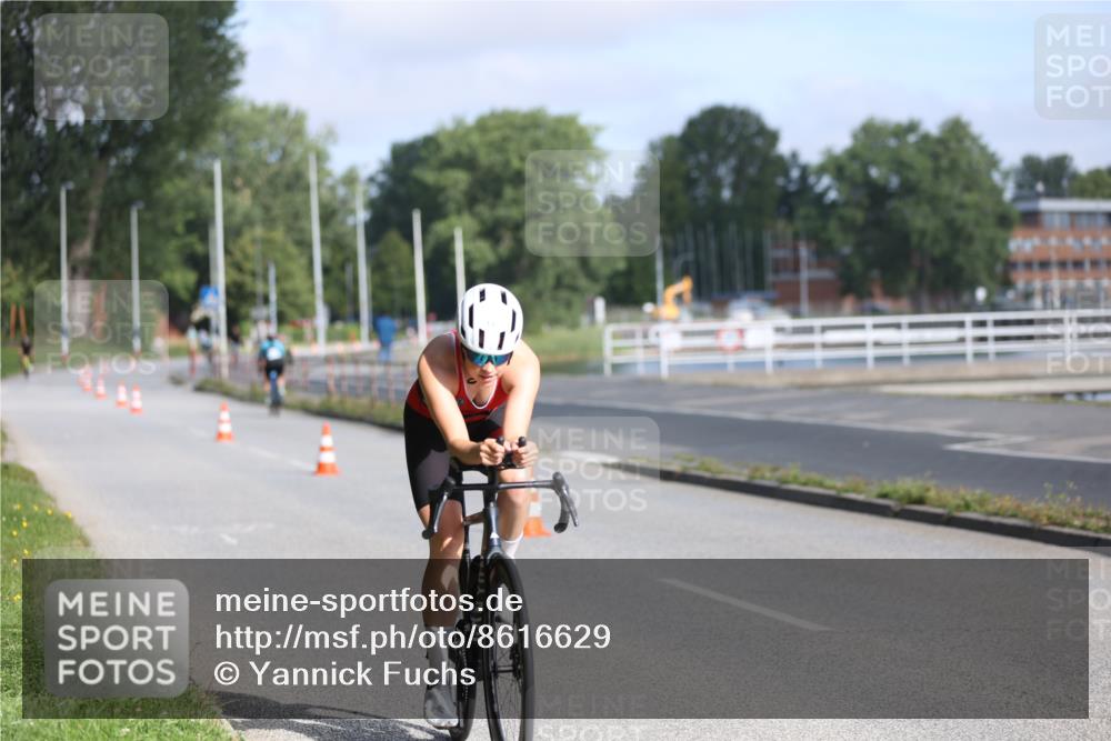 17.08.2025 - KN Förde Triathlon 2025 Yannick Fuchs http://msf.ph/oto/8616629 17.08.2025 09:36:49 Radfahren 101 meine-sportfotos.de