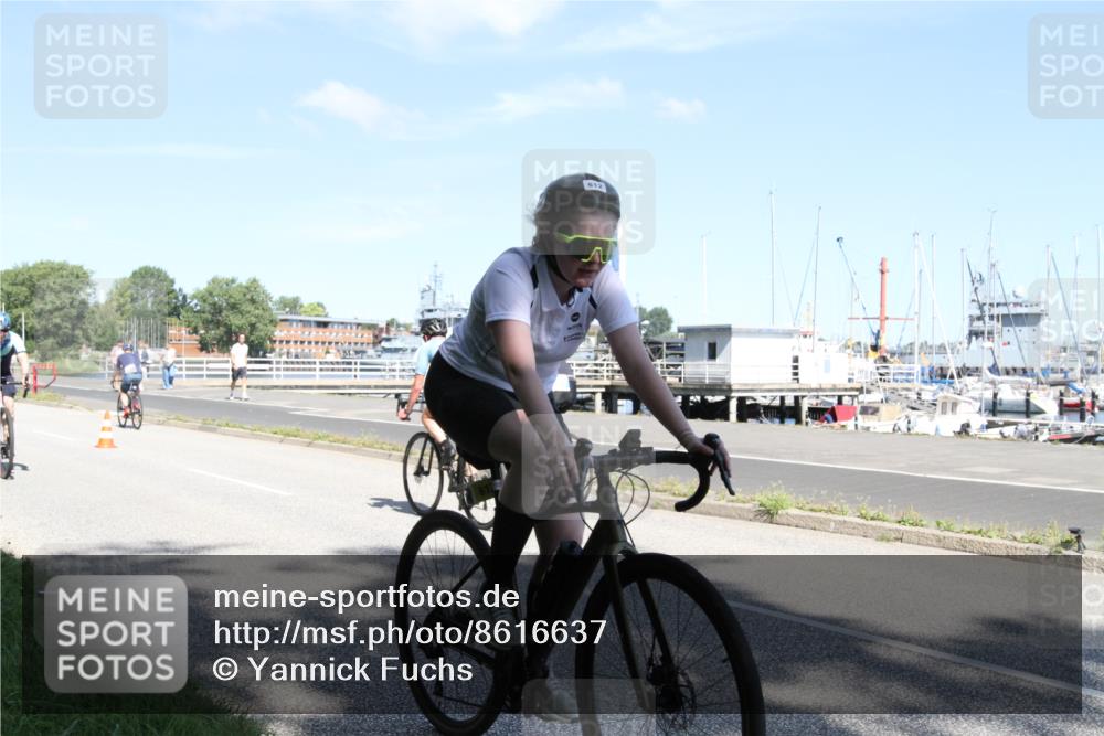 17.08.2025 - KN Förde Triathlon 2025 Yannick Fuchs http://msf.ph/oto/8616637 17.08.2025 11:38:07 Radfahren 285, 297, 319, 337, 352, 359, 612, 618, 622, 630 meine-sportfotos.de