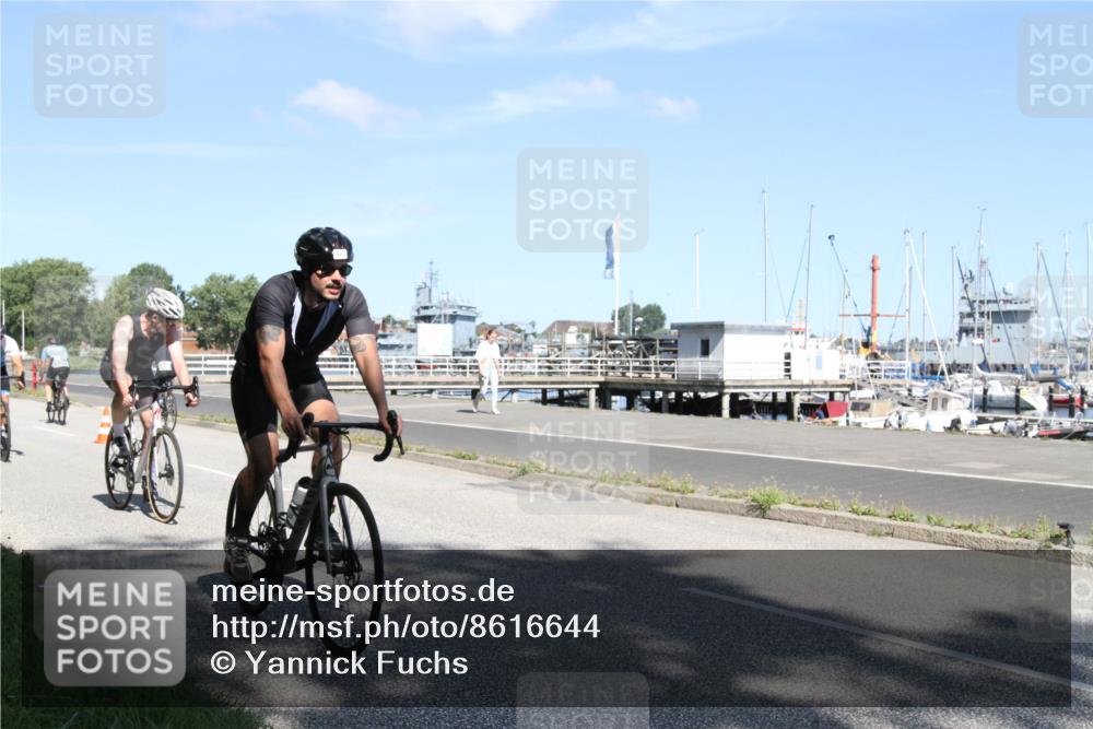 17.08.2025 - KN Förde Triathlon 2025 Yannick Fuchs http://msf.ph/oto/8616644 17.08.2025 11:38:08 Radfahren 285, 297, 319, 337, 352, 359, 612, 618, 622, 630 meine-sportfotos.de