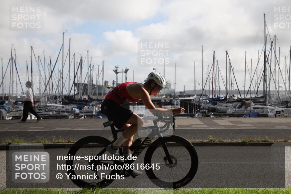 17.08.2025 - KN Förde Triathlon 2025 Yannick Fuchs http://msf.ph/oto/8616645 17.08.2025 09:36:48 Radfahren 101, 141 meine-sportfotos.de
