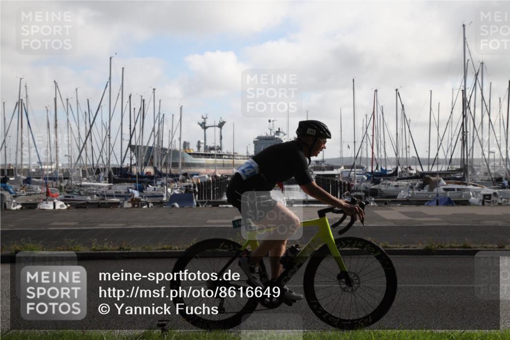 17.08.2025 - KN Förde Triathlon 2025 Yannick Fuchs http://msf.ph/oto/8616649 17.08.2025 09:36:59 Radfahren 144, 173, 204 meine-sportfotos.de