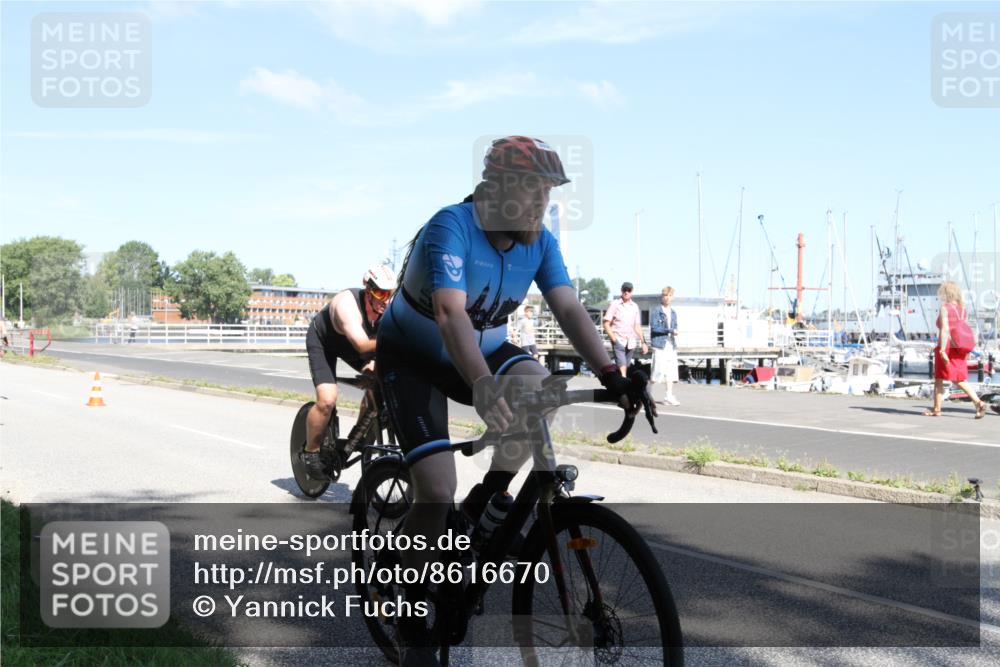 17.08.2025 - KN Förde Triathlon 2025 Yannick Fuchs http://msf.ph/oto/8616670 17.08.2025 11:38:35 Radfahren 294, 299, 351, 361, 382, 624, 625 meine-sportfotos.de