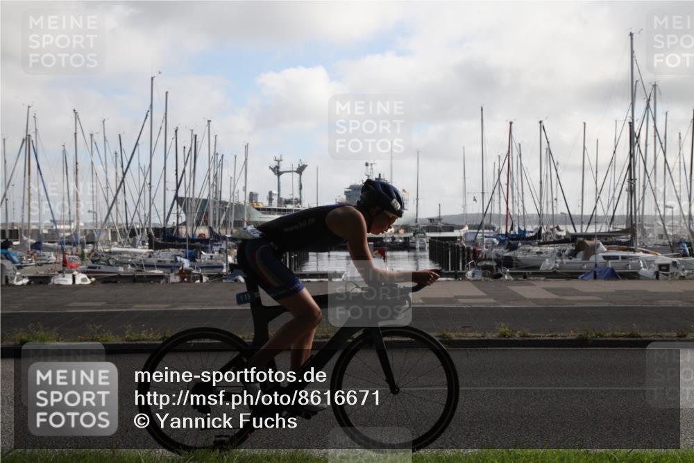 17.08.2025 - KN Förde Triathlon 2025 Yannick Fuchs http://msf.ph/oto/8616671 17.08.2025 09:37:11 Radfahren 115, 137, 173, 185, 187 meine-sportfotos.de